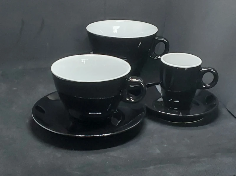 Espresso-Tasse schwarz (24 St.)